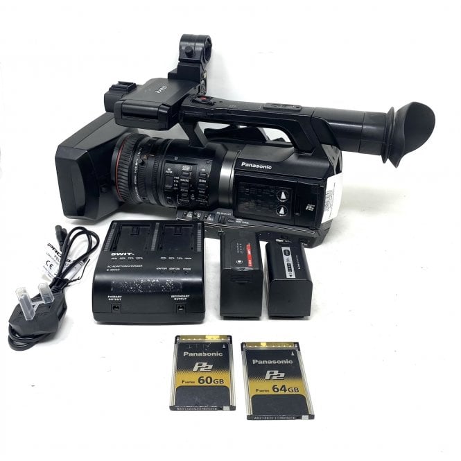 Panasonic  AJ PX 270EJ camcorder Kit, 5363 hrs, Swit Battery, Charger, Cards used