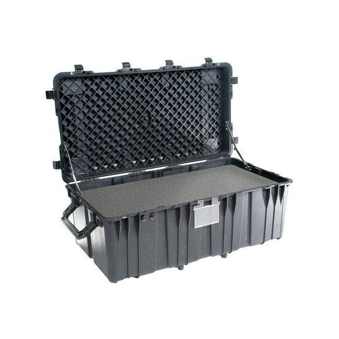 Peli™ 0550 Transport Case with foam 1208 x 611 x 449