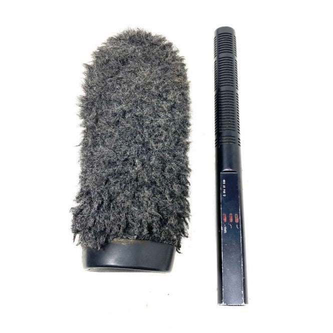 Sennheiser  MKH 60 P48 short gun microphone with Rycote Softie, used