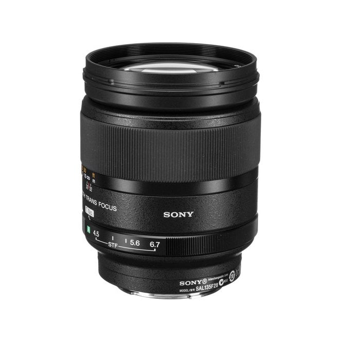 Sony SAL-135F28.AE 135mm F2.8 (T4.5) Smooth Transition Focus lens